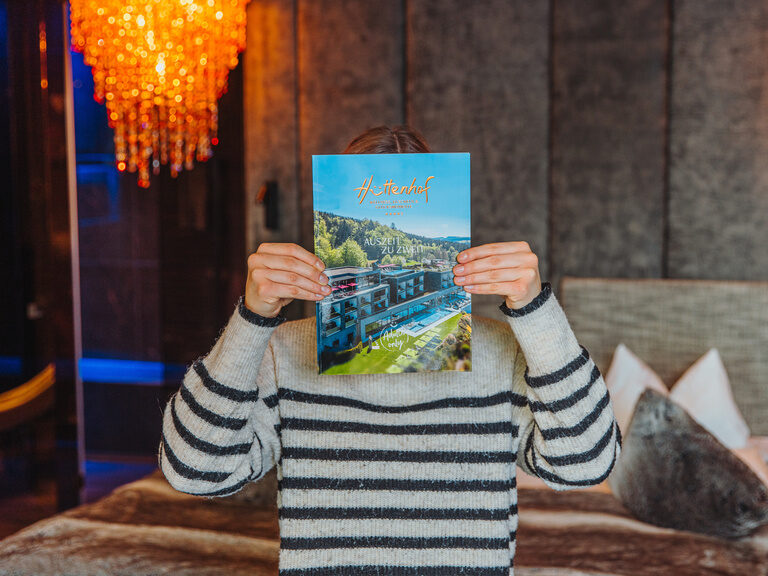 Wellnesshotel Bayerischer Wald - Hotelprospekt Wellness Bayern online anschauen Wellnesshotel Bayerischer Wald - Hotelprospekt Wellness Bayern online anschauen