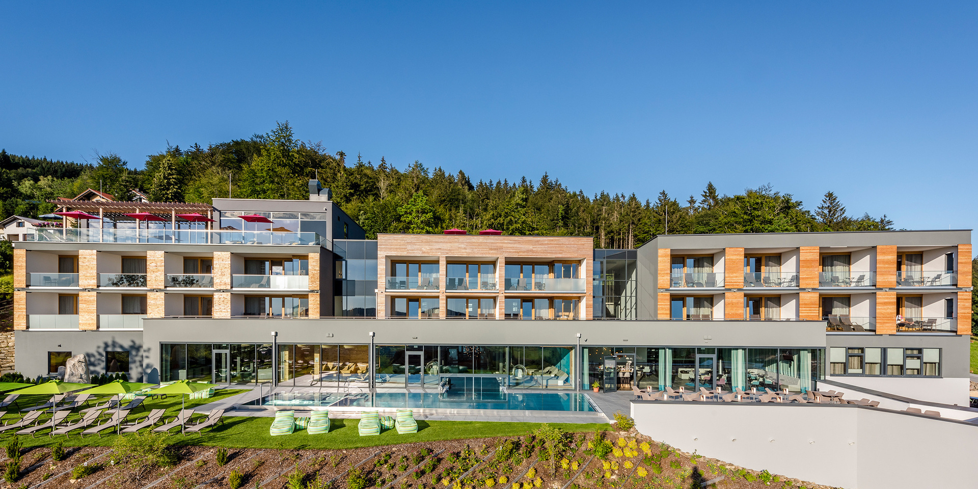 Wellness Hotel Bayerischer Wald - Romantikurlaub im 4 Stenre Panoramahotel in Grainet